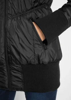 Abrigo acolchado con cinturilla cómoda ancha y capucha
