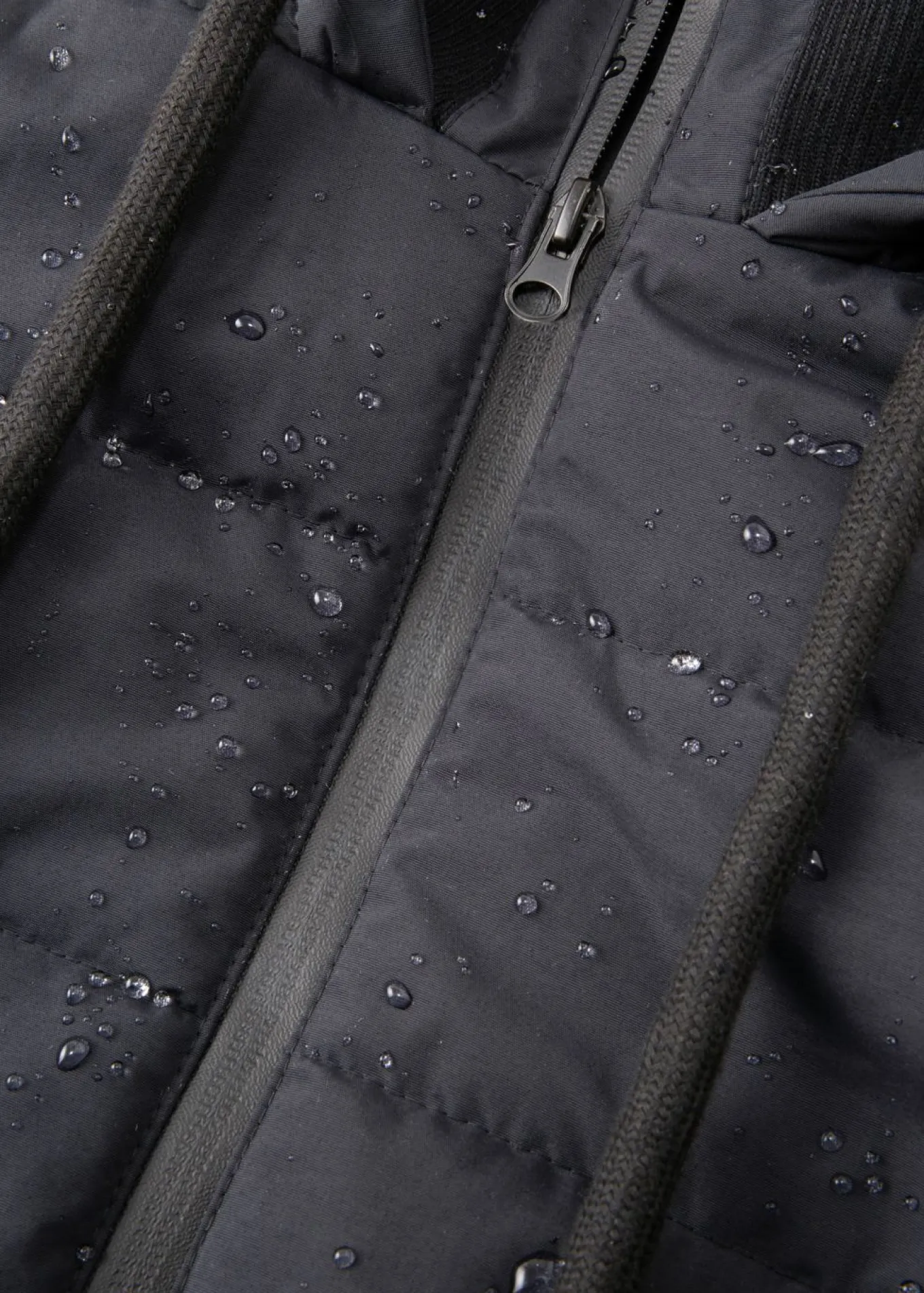Abrigo acolchado funcional impermeable para exteriores