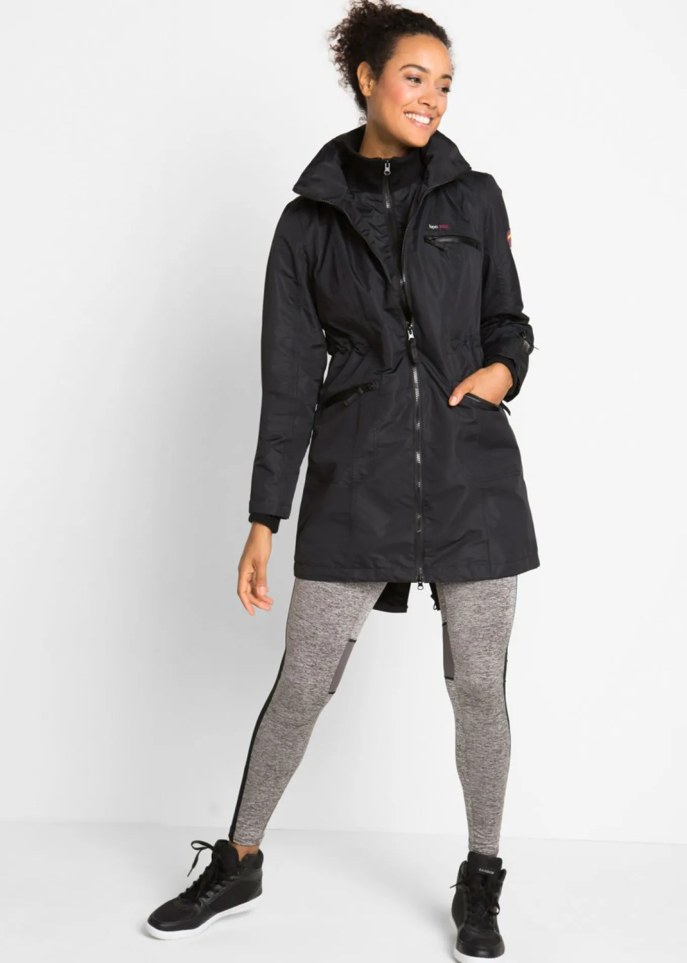 Abrigo funcional de entretiempo con capucha, aspecto 2 en 1, impermeable