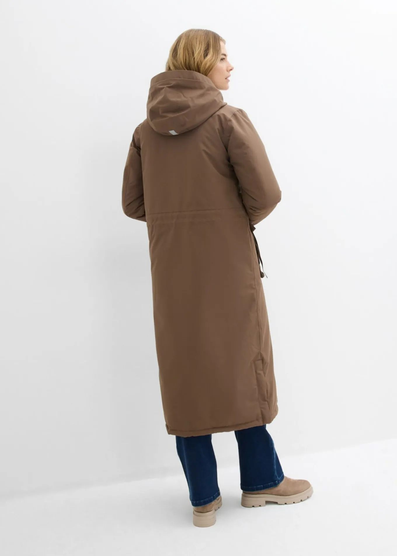 Abrigo funcional impermeable