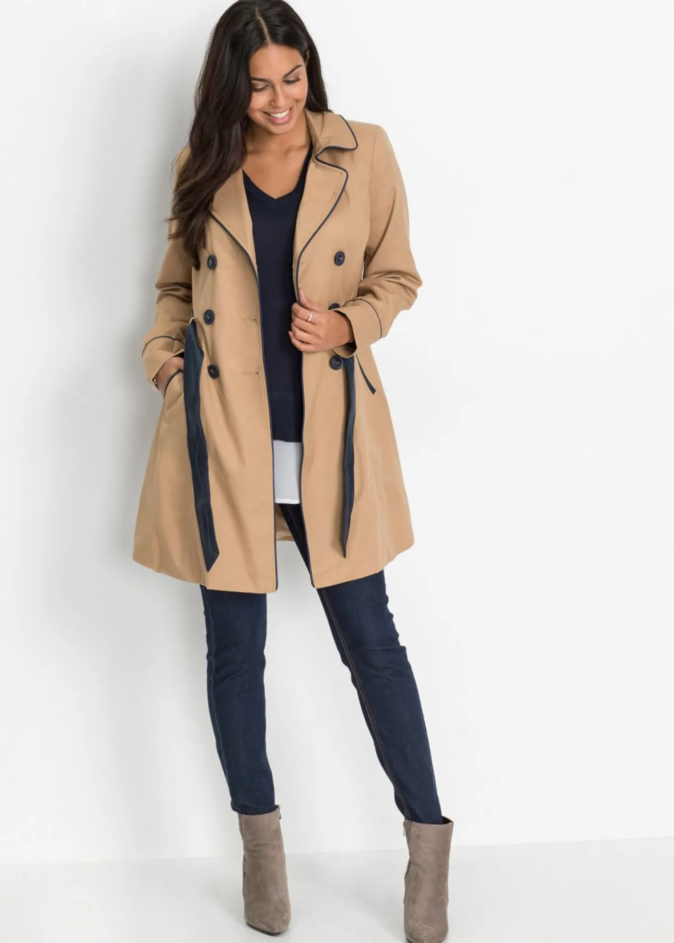 Abrigo gabardina de doble botonadura
