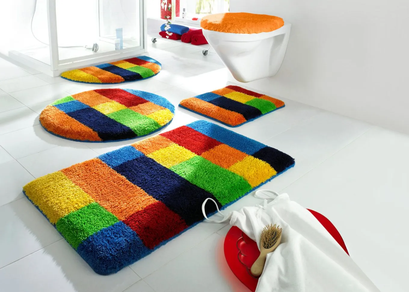 Alfombra de baño con diseño de colores