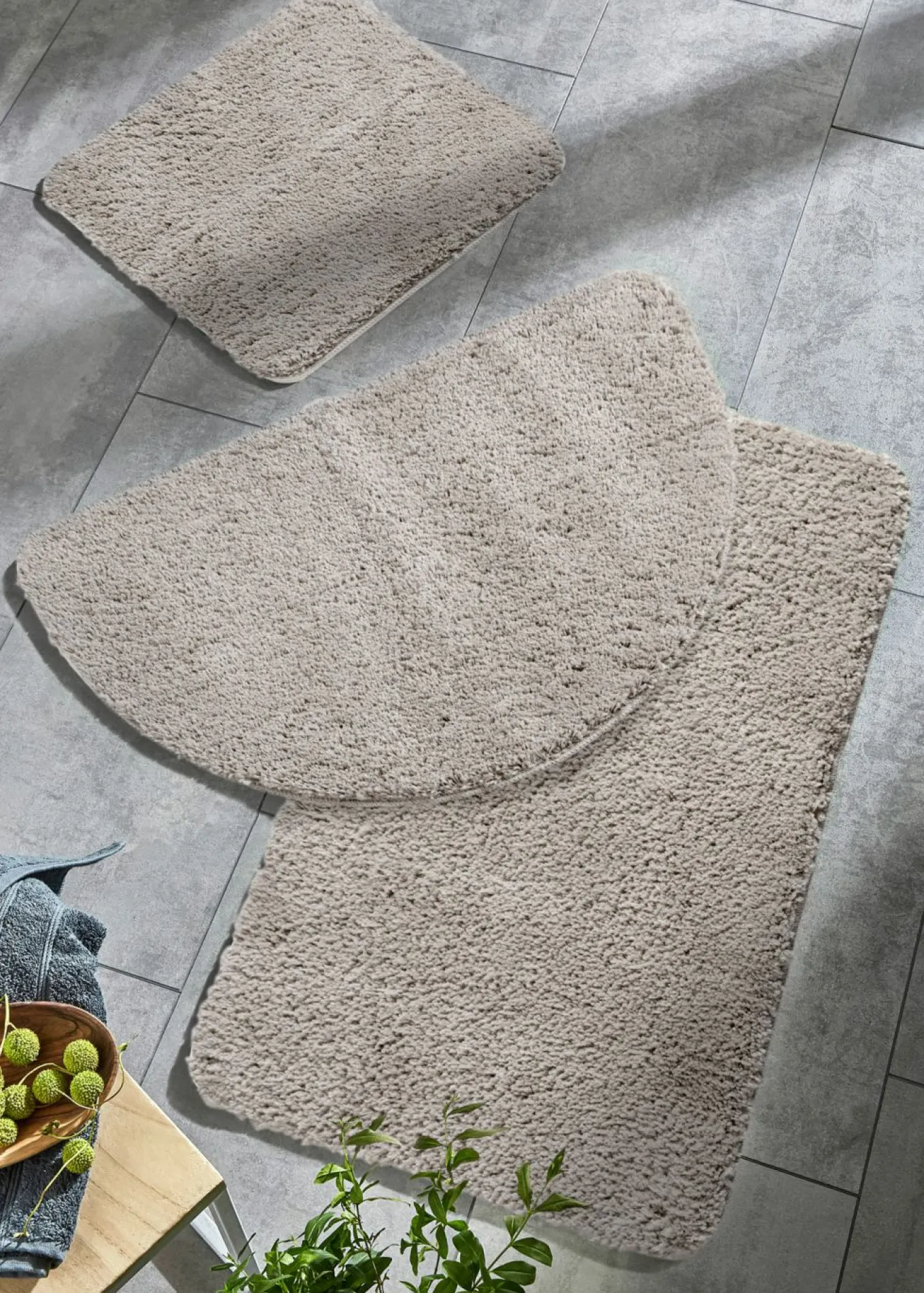 Alfombra de baño lisa con pelo alto