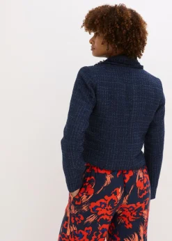Americana de bouclé con botones decorativos