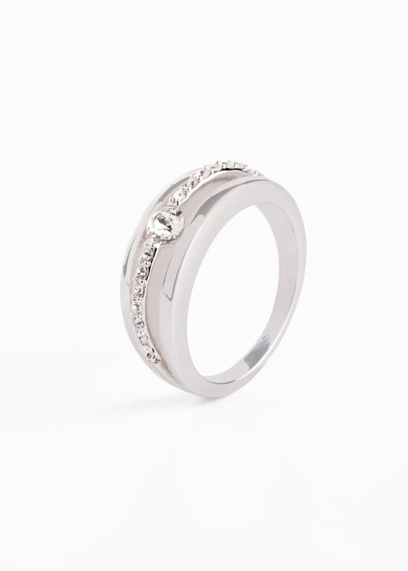 Anillo con cristales