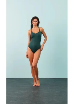 Bañador deportivo de material de secado rápido con espalda nadadora