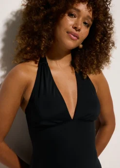 Bañador halter con profundo escote en V
