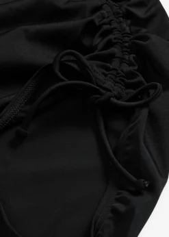 Bañador tipo bandeau con pernera alta