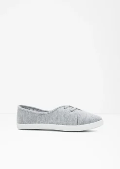 Bailarinas con cordones decorativos