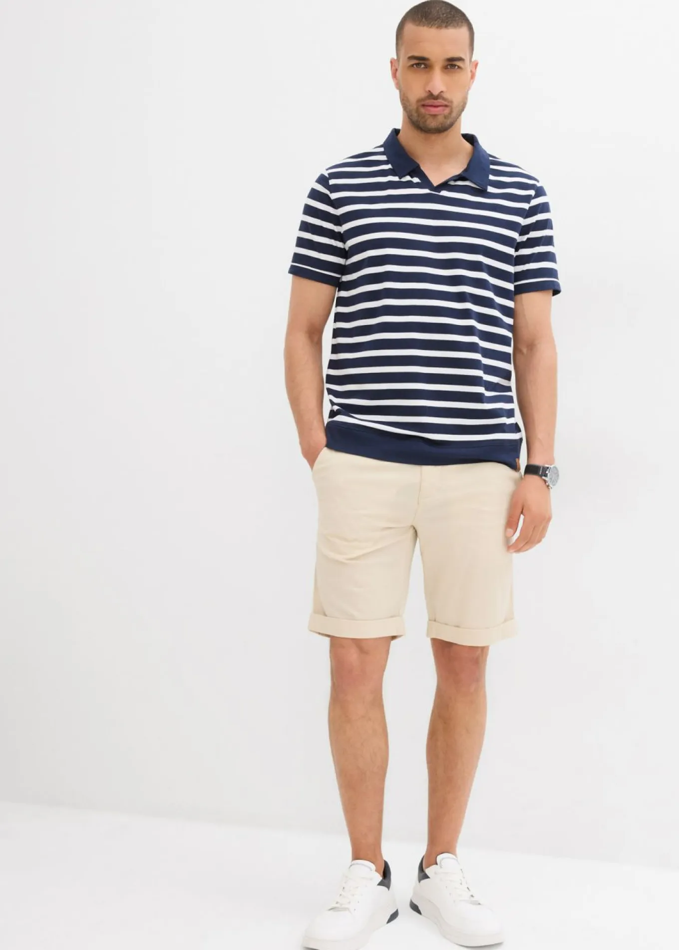 Bermuda tipo chino de corte regular