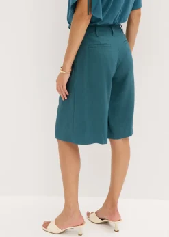 Bermudas anchas con pinzas
