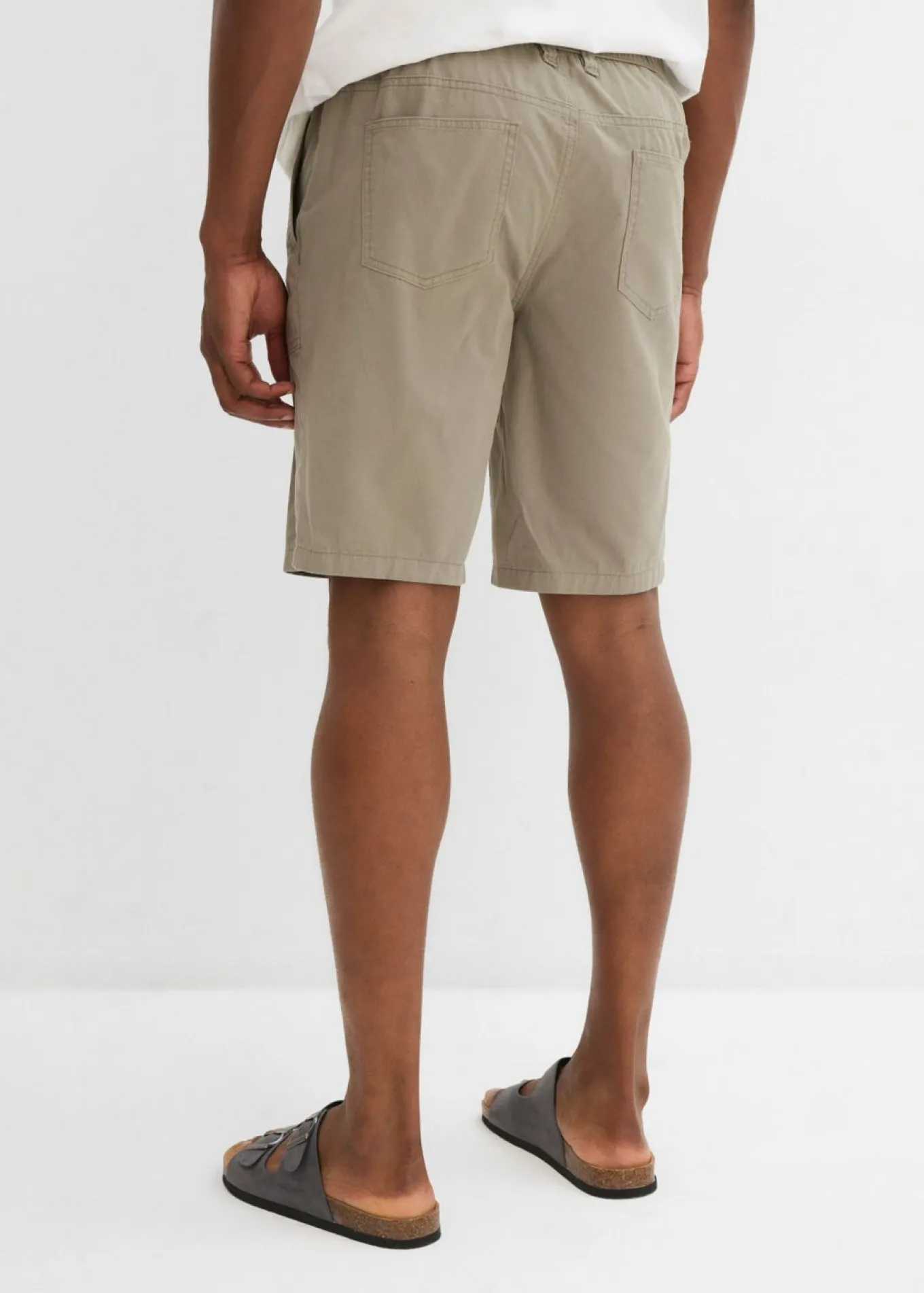 Bermudas con cintura cómoda, regular fit