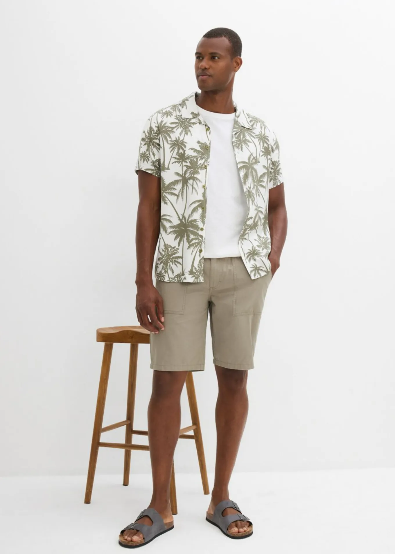 Bermudas con cintura cómoda, regular fit