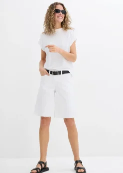 Bermudas con dobladillo abierto
