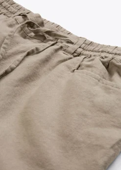 Bermudas con lino