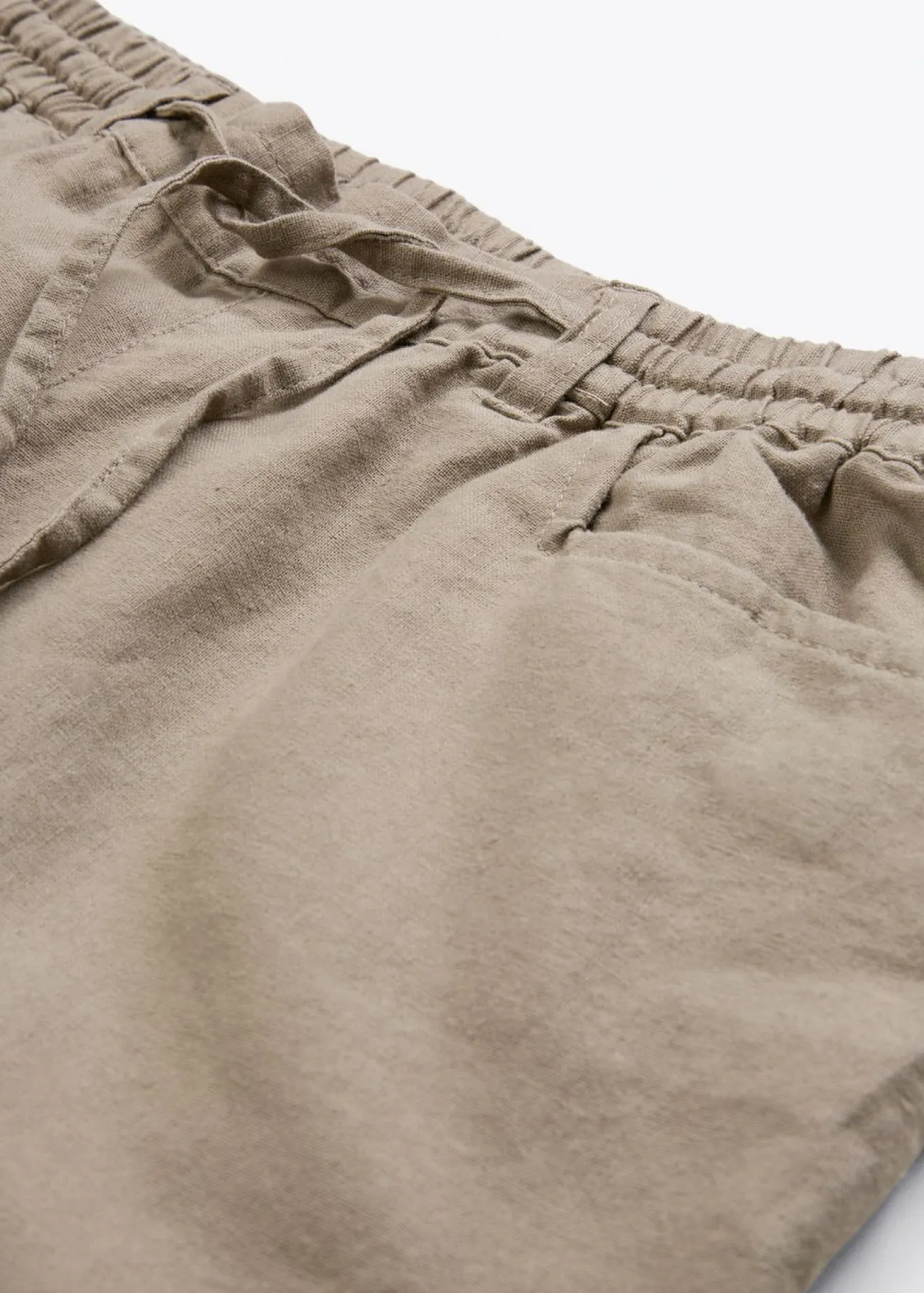 Bermudas con lino