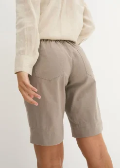 Bermudas con lino