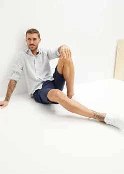 Bermudas con lino y corte regular