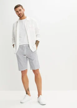 Bermudas con lino y corte regular