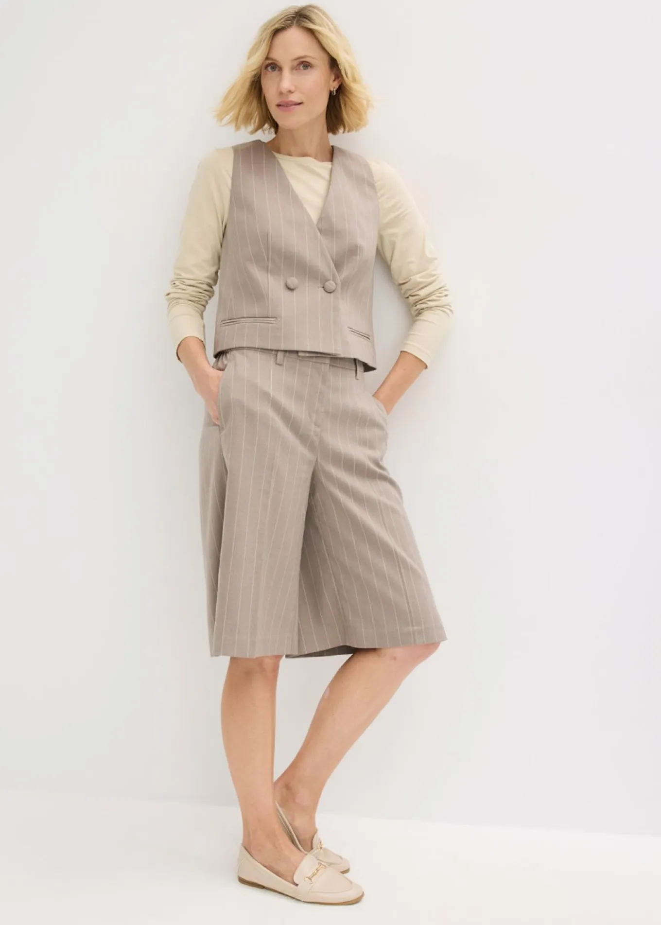 Bermudas de raya diplomática con pinzas