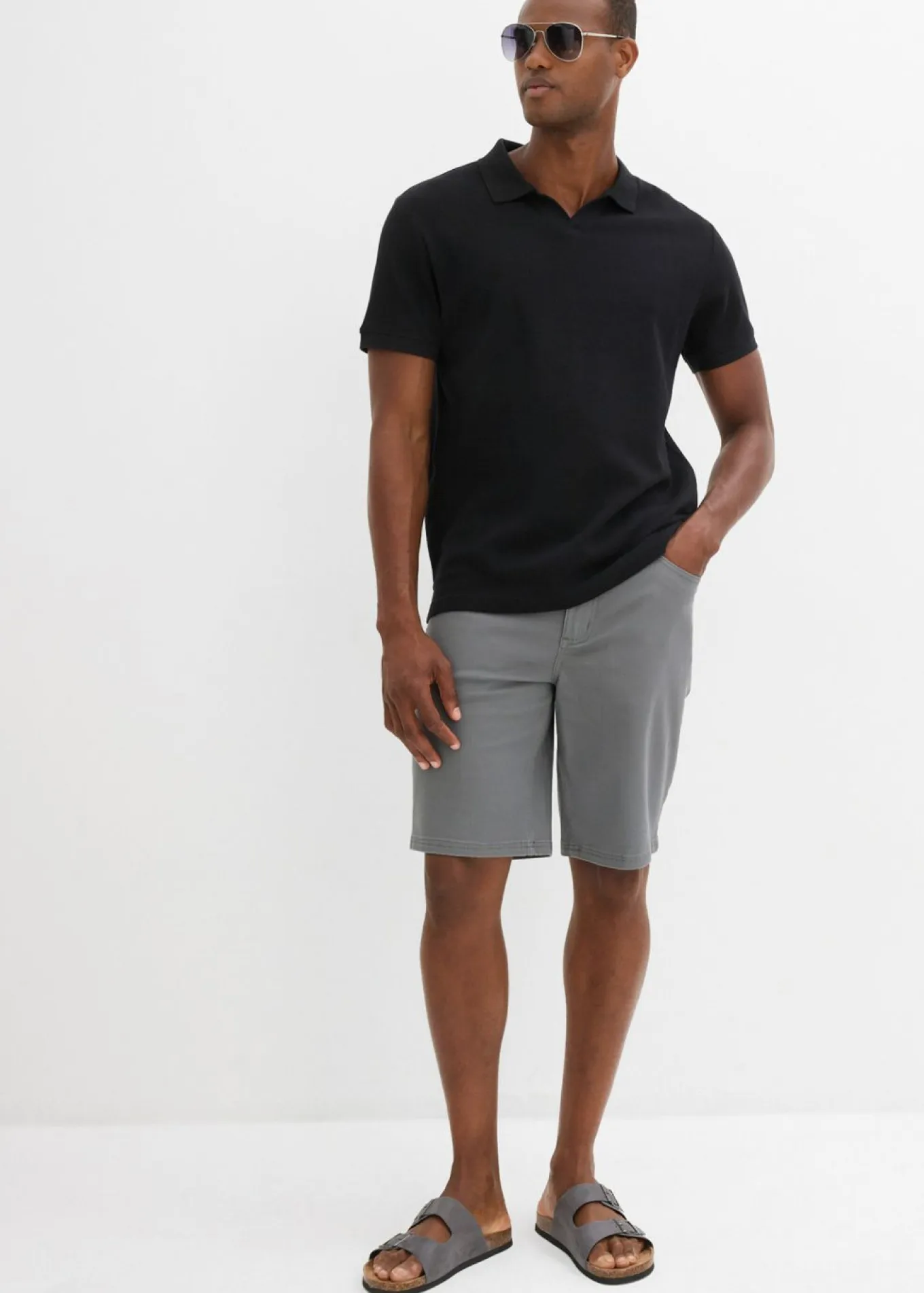 Bermudas elásticas, classic fit