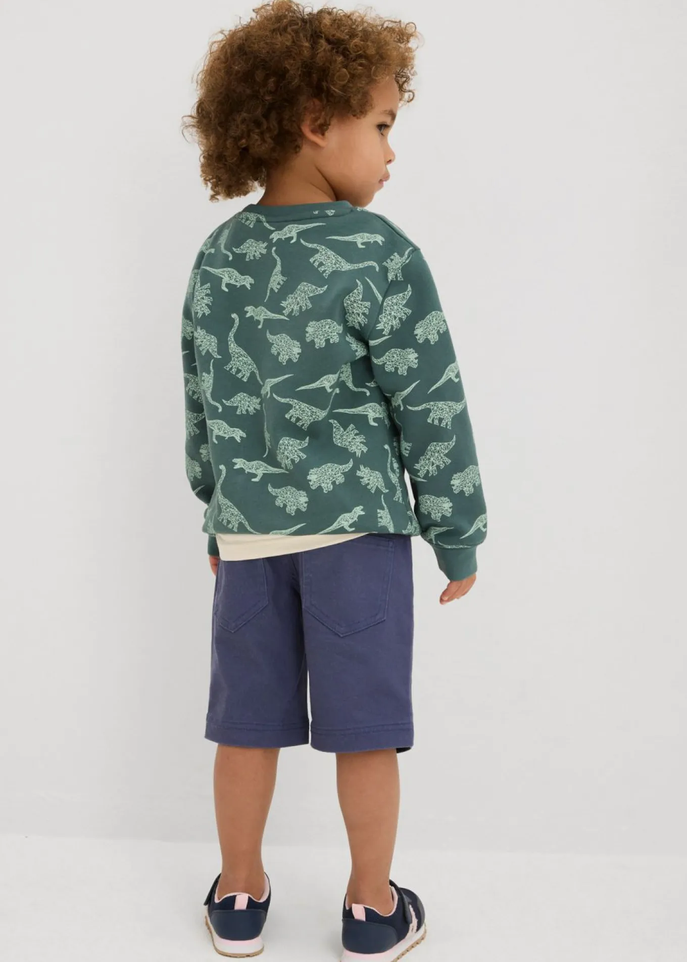 Bermudas elásticas con corte regular