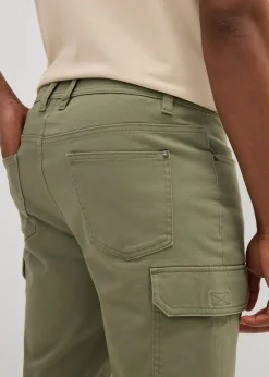 Bermudas elásticas con corte ajustado