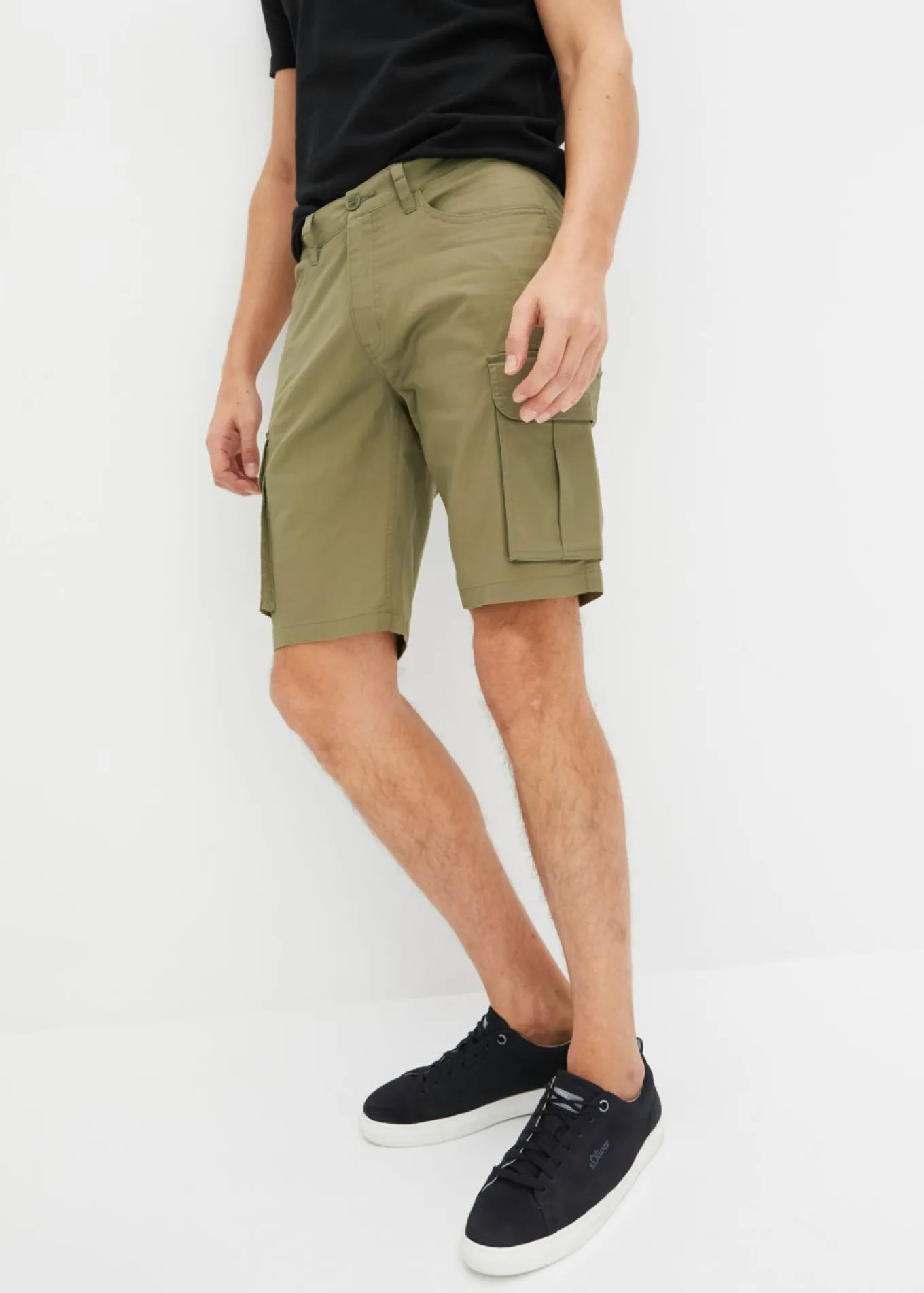 Bermudas elásticas tipo cargo con corte regular