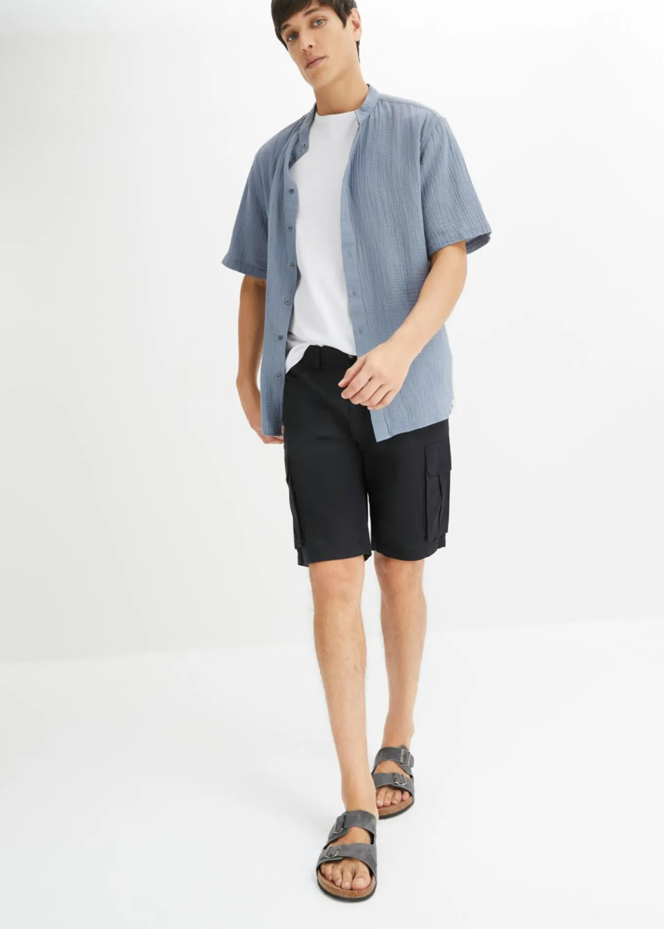 Bermudas elásticas tipo cargo con corte regular