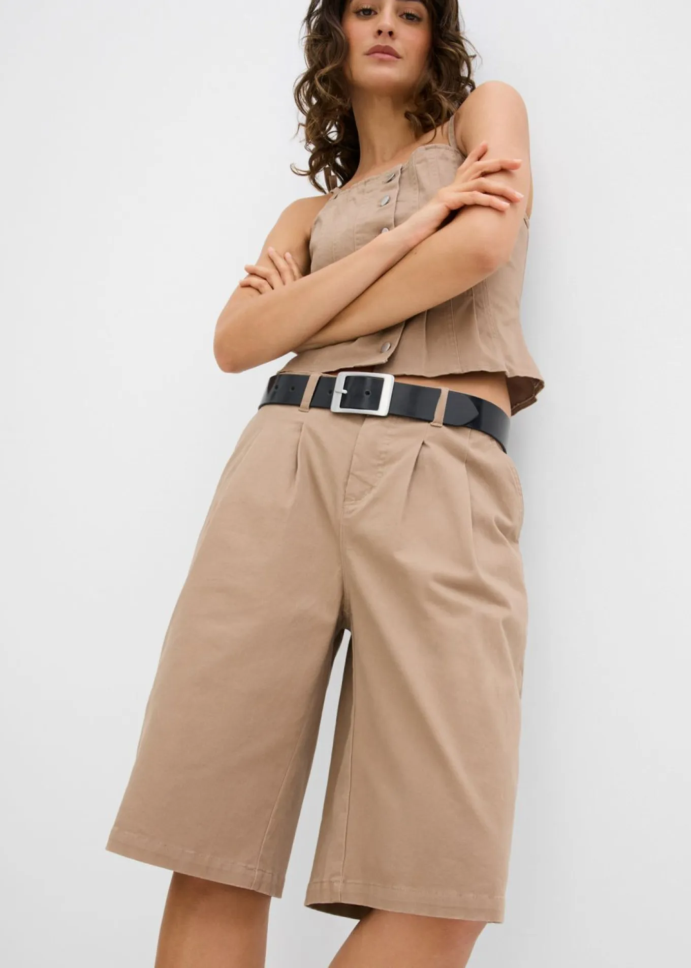 Bermudas largas de mezcla de algodón elástico