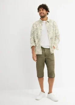 Bermudas largas elásticas con aspecto lavado, regular fit