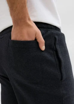 Bermudas largas tipo chándal