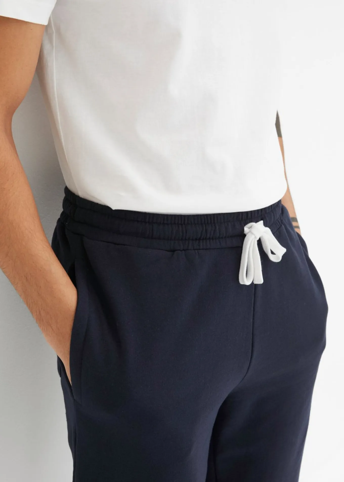 Bermudas largas tipo chándal