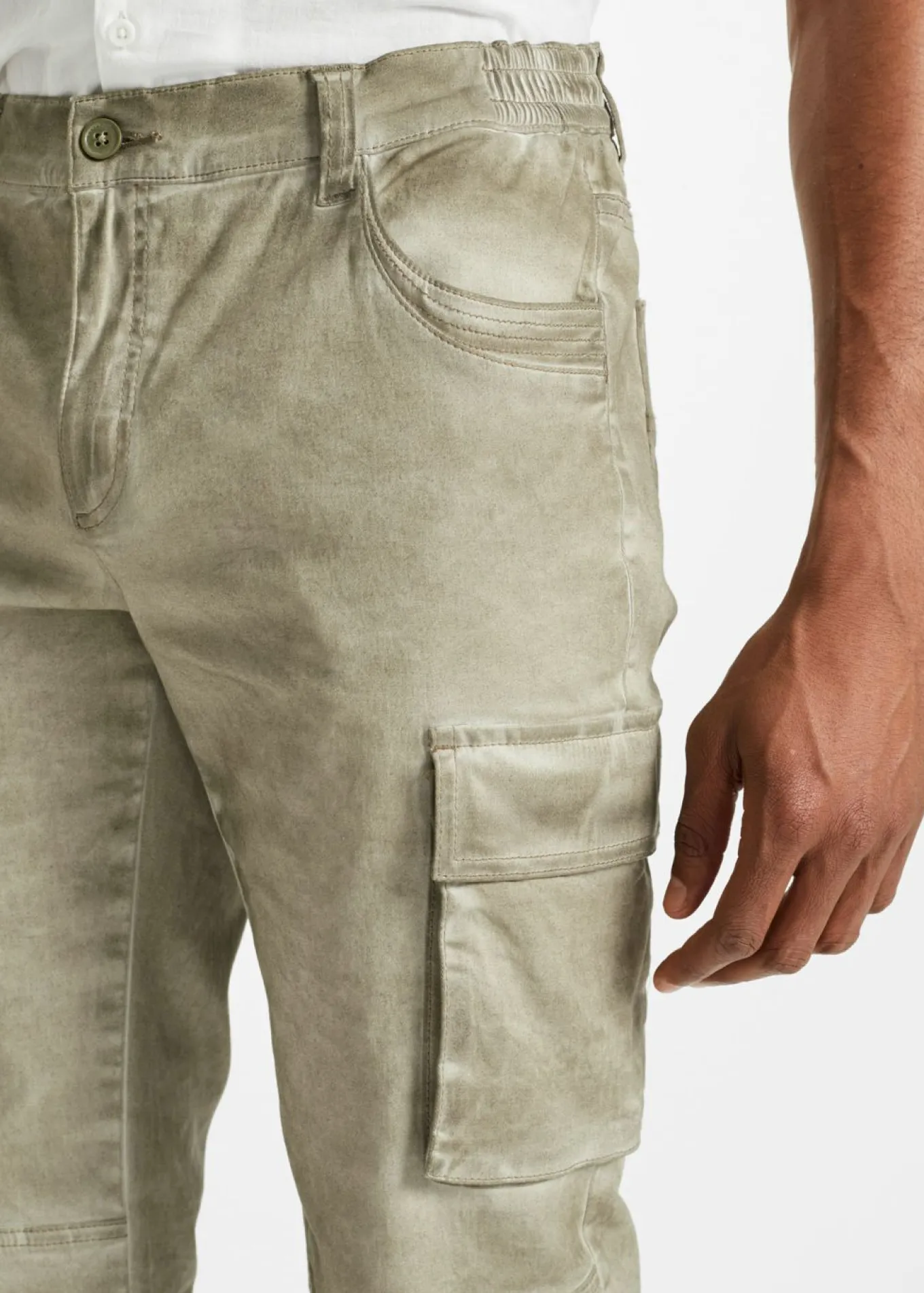 Bermudas largas y elásticas, tipo cargo, con corte cómodo, regular fit