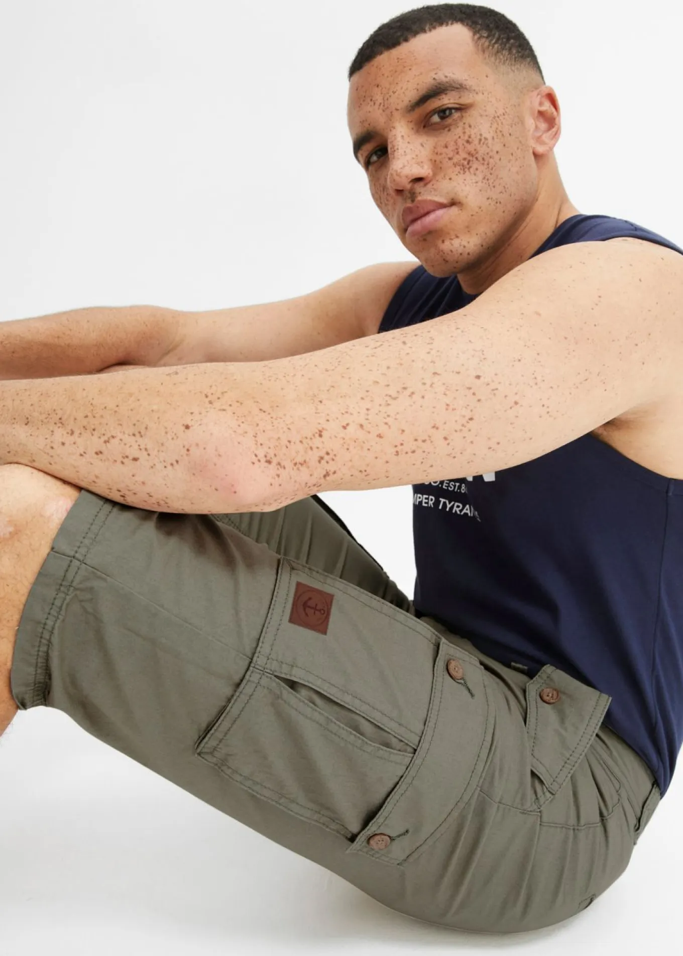 Bermudas tipo cargo de algodón puro con corte regular