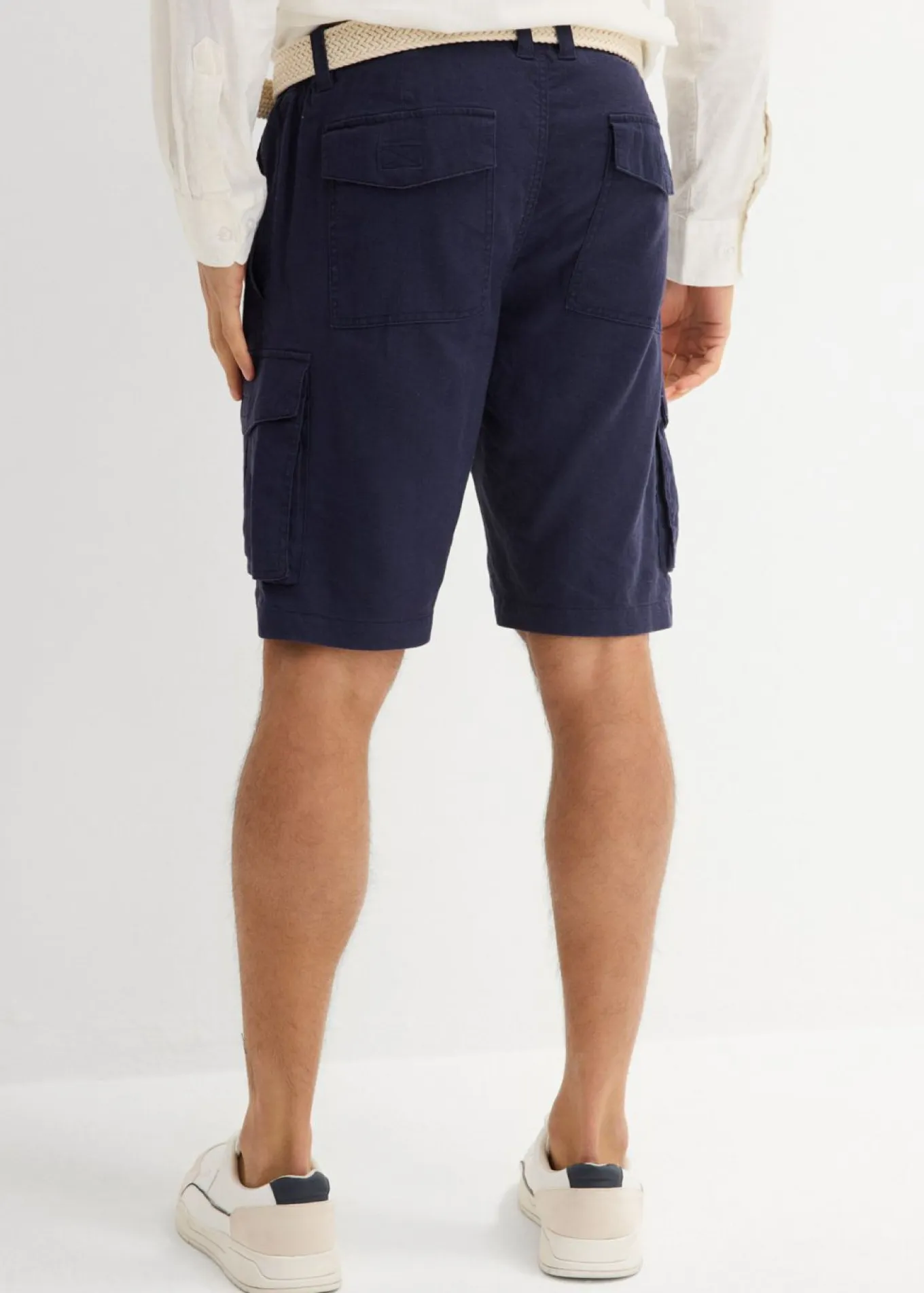 Bermudas tipo cargo de mezcla de lino con corte regular y cinturón