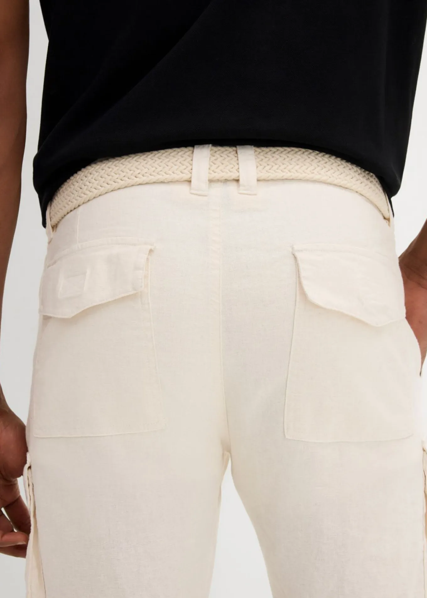 Bermudas tipo cargo de mezcla de lino con corte regular y cinturón