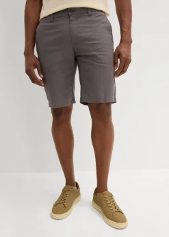 Bermudas tipo chino con lino y corte regular