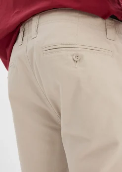 Bermudas tipo chino de algodón puro con corte recto