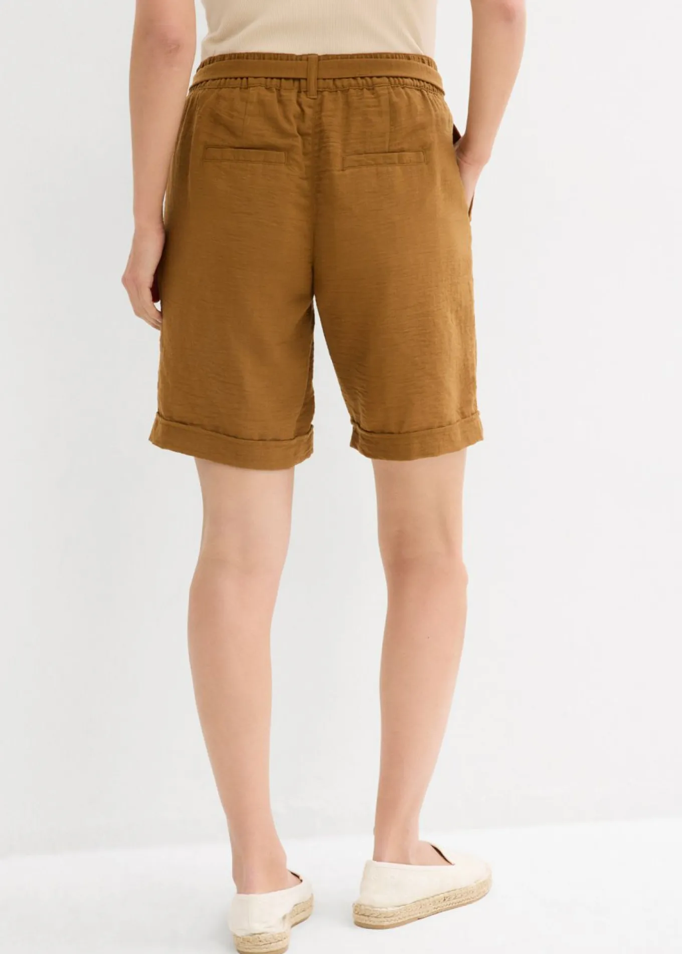 Bermudas tipo paperbag
