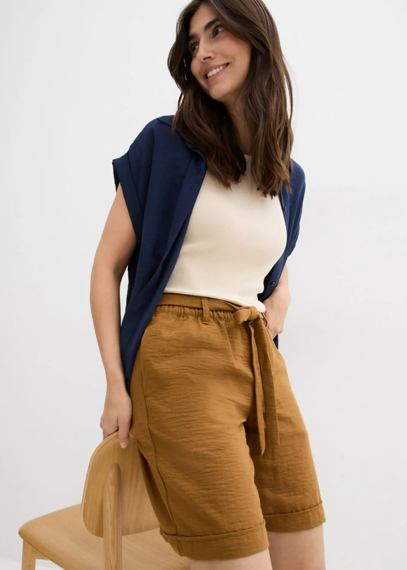 Bermudas tipo paperbag