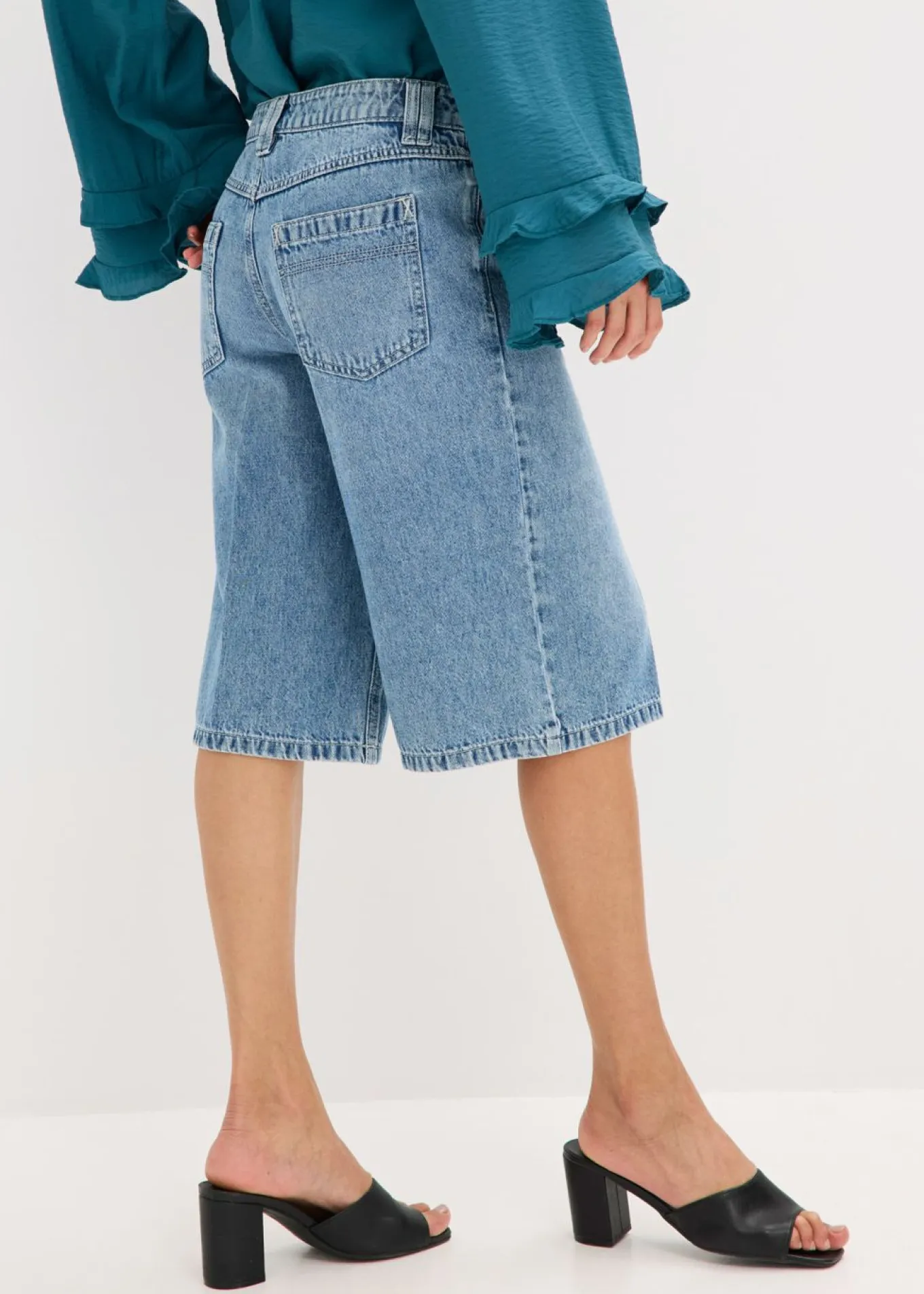 Bermudas vaqueras mid waist, low stretch