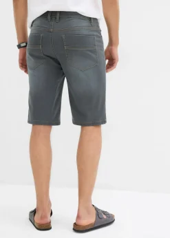 Bermudas vaqueras tipo chándal con corte holgado y regular