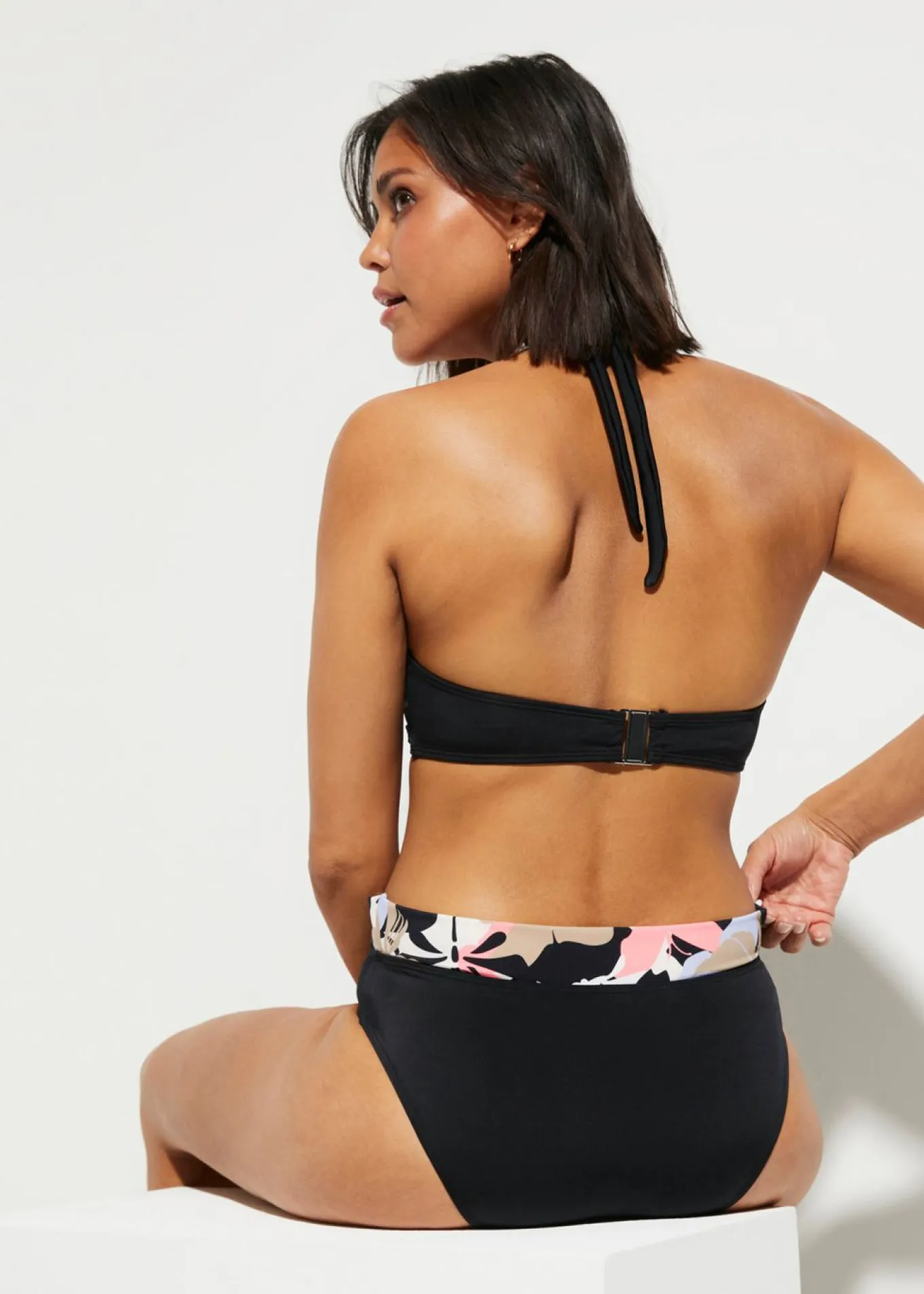 Bikini anudado al cuello (2 piezas)