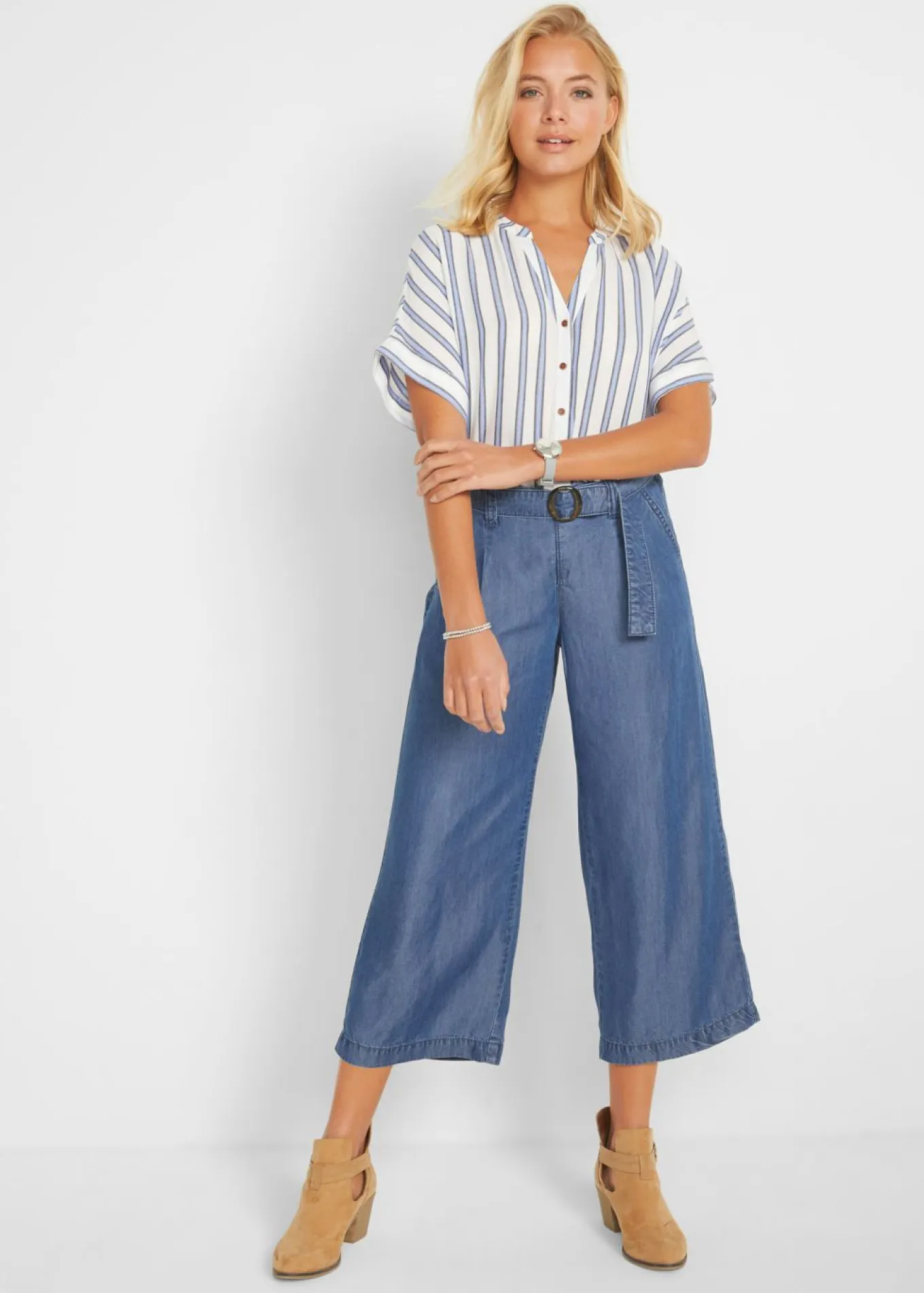Blusa arrugada de viscosa fluida