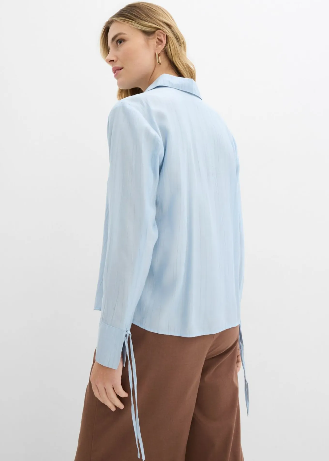 Blusa camisera de mezcla de viscosa fluida