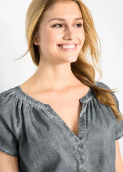 Blusa cold-dye de manga corta en algodón sostenible