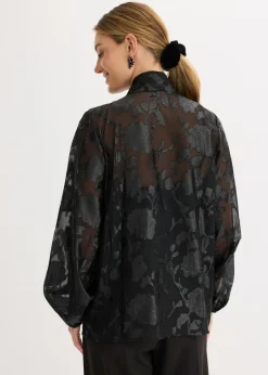 Blusa con bordado
