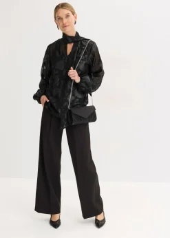 Blusa con bordado