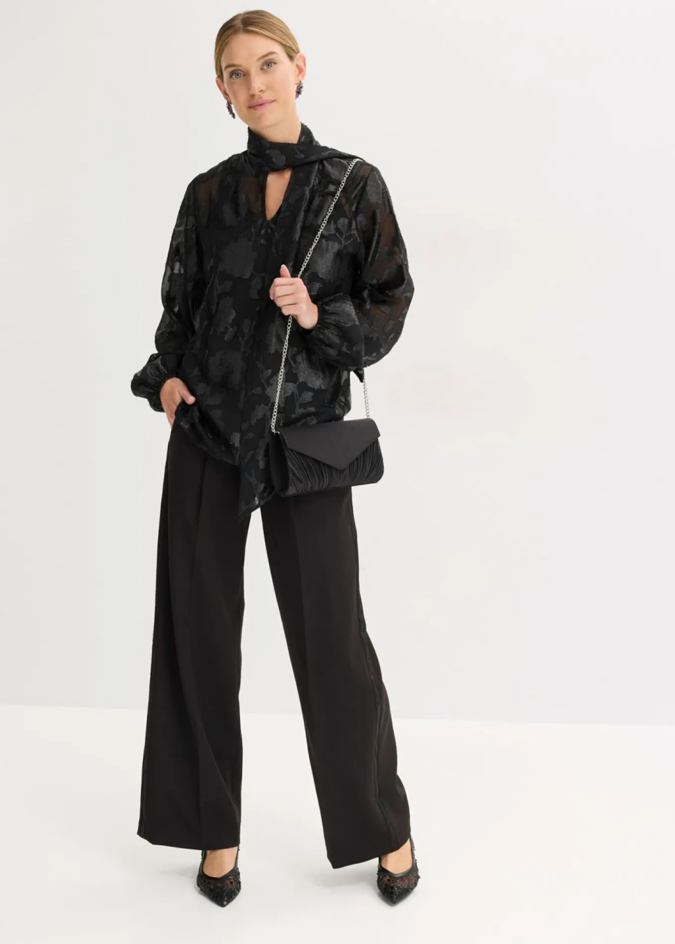 Blusa con bordado